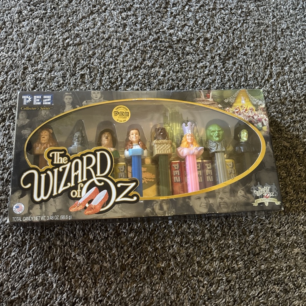 The Wizard of Oz Pez Collectors Item Dispenser Set